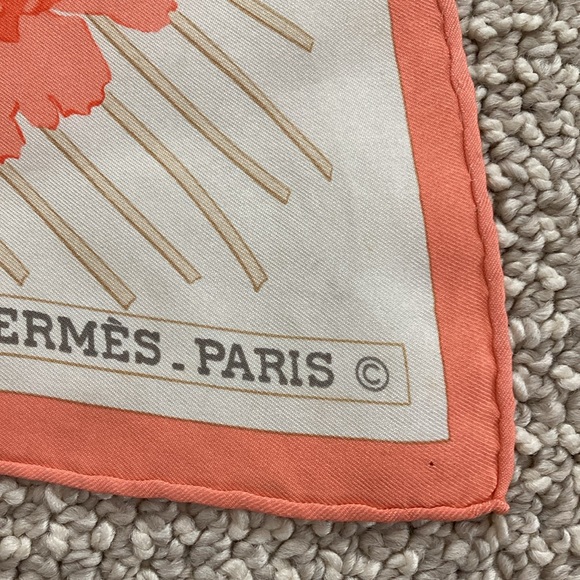 VTG Hermes Silk Scarf “Les Pivoines”, 90cm - Picture 4 of 6